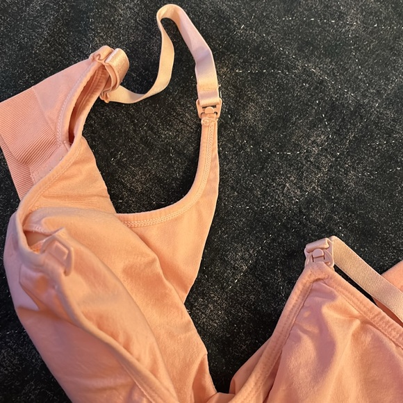 Nursing Bra - Picture 3 of 7